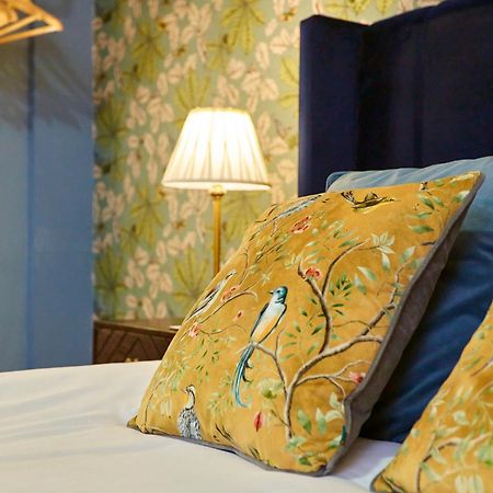 The Darwin Malvern Suite Great Malvern Esterno foto